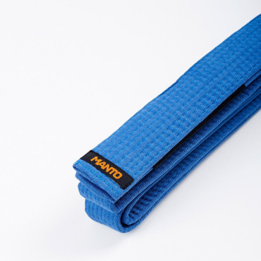 Pásek k BJJ kimonu MANTO LABEL - modrý