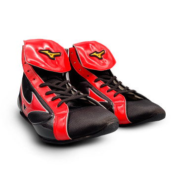 Boxing shoes Mizuno Mid-Cut - black / red