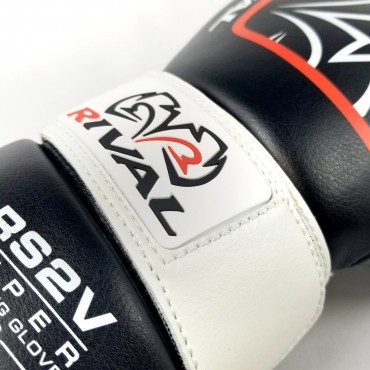 Boxing gloves Rival Super RS2V - black
