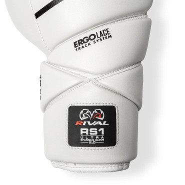 Boxerské rukavice Rival Ultra - bílá