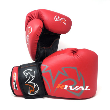 Boxing gloves Rival Optima - red