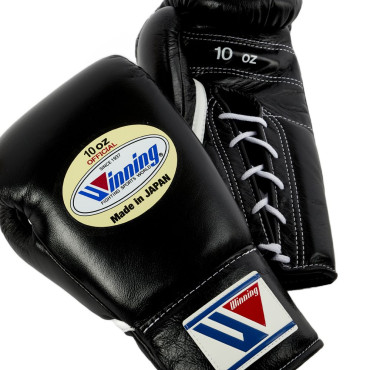 Winning boxing gloves - black
