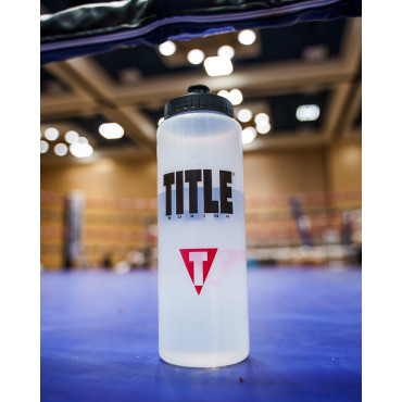 Boxing bottle TITLE Pro Water