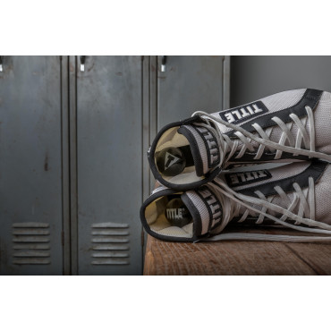 Odour eliminator for gloves TITLE Balls