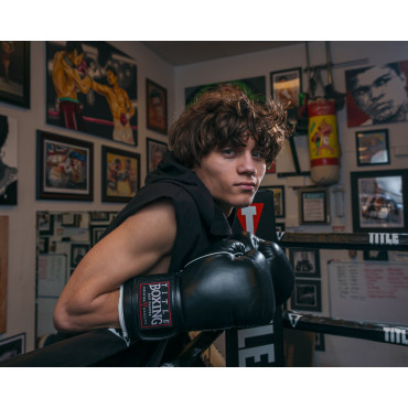 Boxing gloves TITLE Old School 2.0 - black