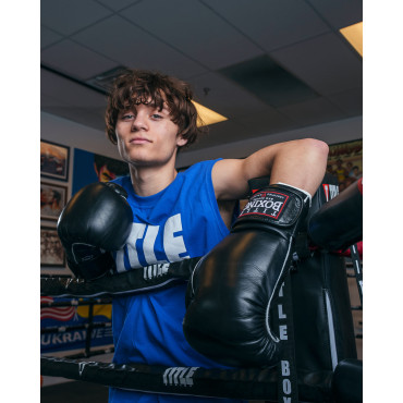Boxing gloves TITLE Old School 2.0 - black