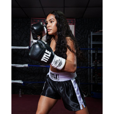 TITLE Boxeo Pro fight gloves - black
