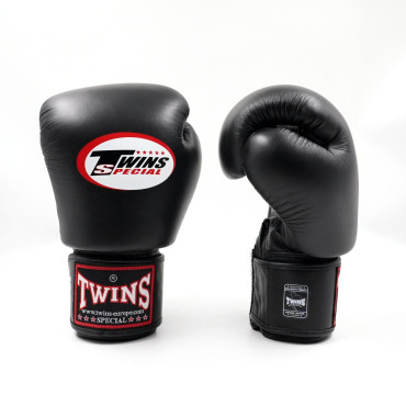 Boxing gloves Twins AIR FLOW - black